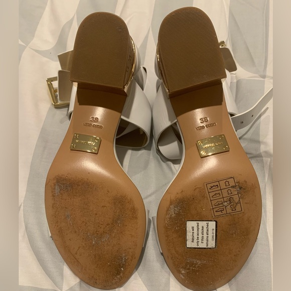 Michael Kors White leather ankle strap sandals - Picture 10 of 13